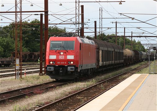 DB 185 325-8 - Ringsted - 30-07-2008